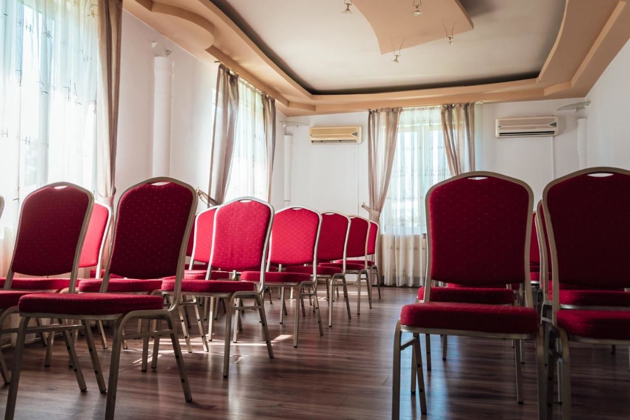 Отель Hotel Onix Клуж-Напока-8
