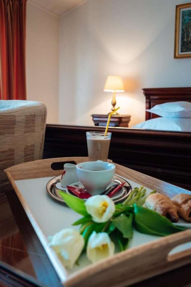 Отель Hotel Onix Клуж-Напока-22