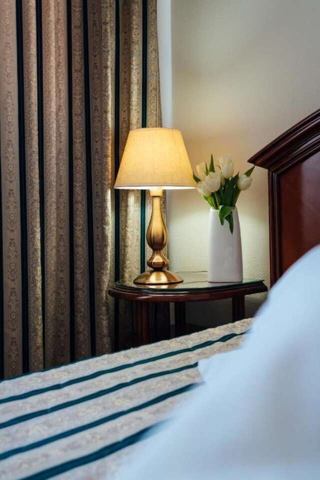 Отель Hotel Onix Клуж-Напока-24
