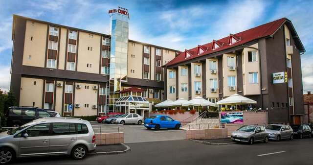 Отель Hotel Onix Клуж-Напока-47